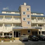 Paraizo Beach All Inclusive Hotel