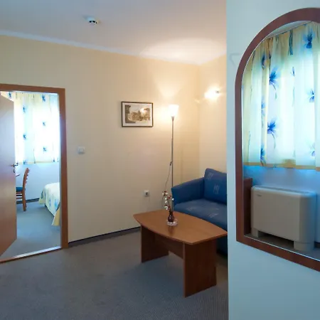 Paraiso Ξενοδοχείο 3*