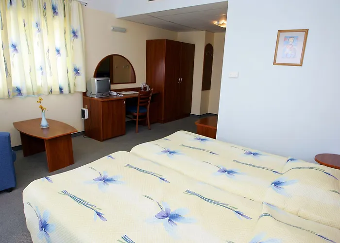 Paraizo Beach All Inclusive Hotel Obzor